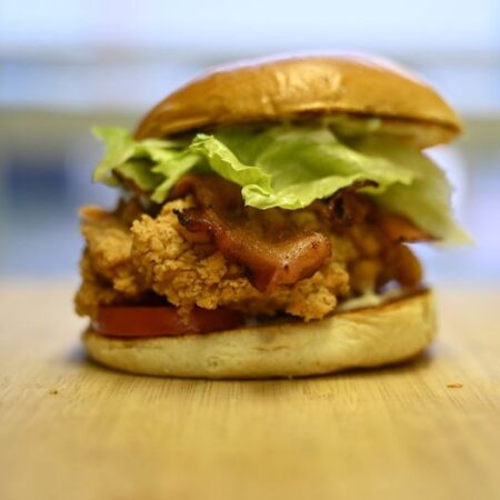 BLT Chicken Burger